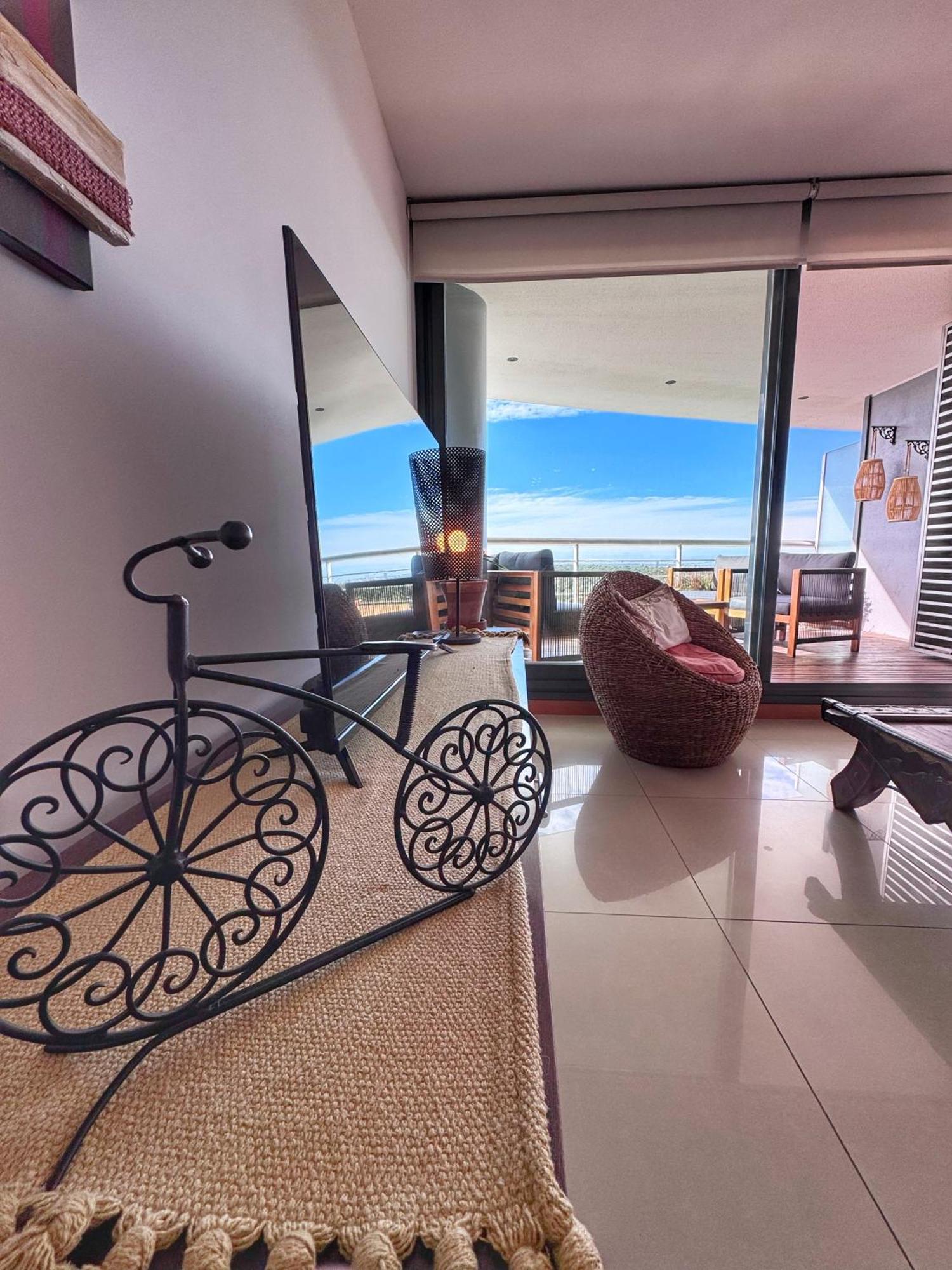 Apartamentos Torre Tressesenta Пунта дел Есте Стая снимка