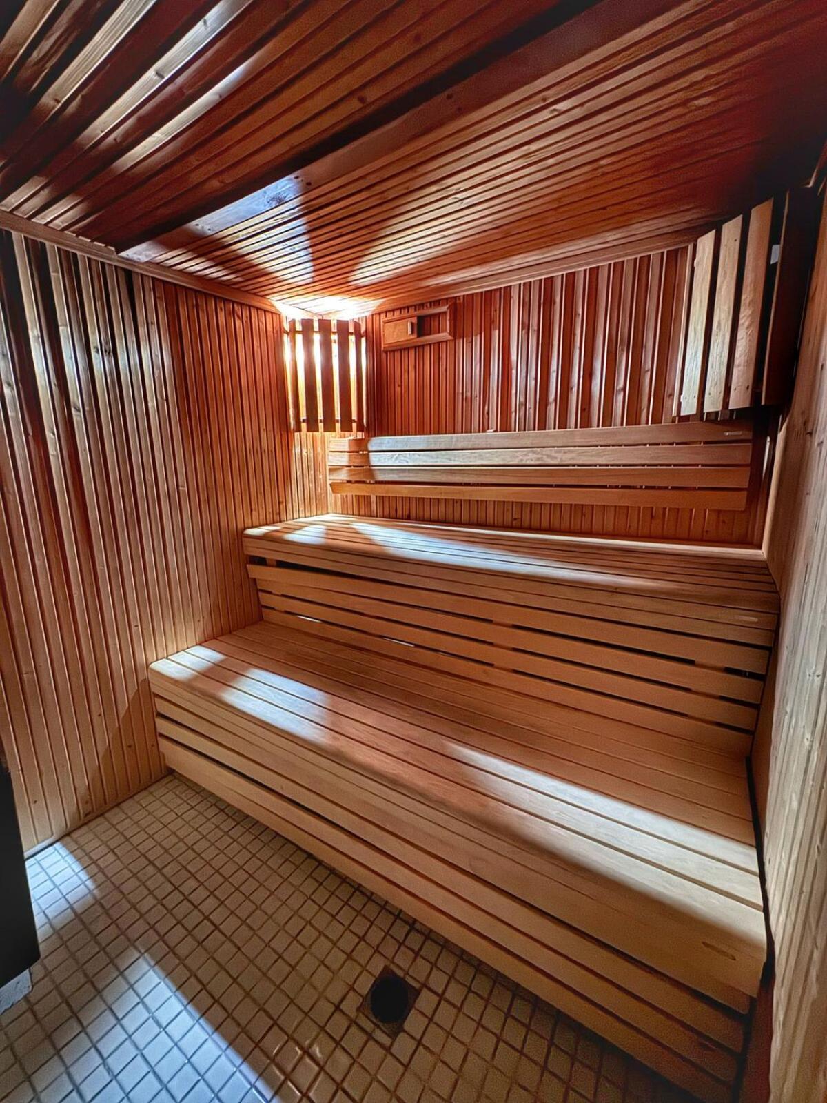 Apartamentos Torre Tressesenta Пунта дел Есте Екстериор снимка