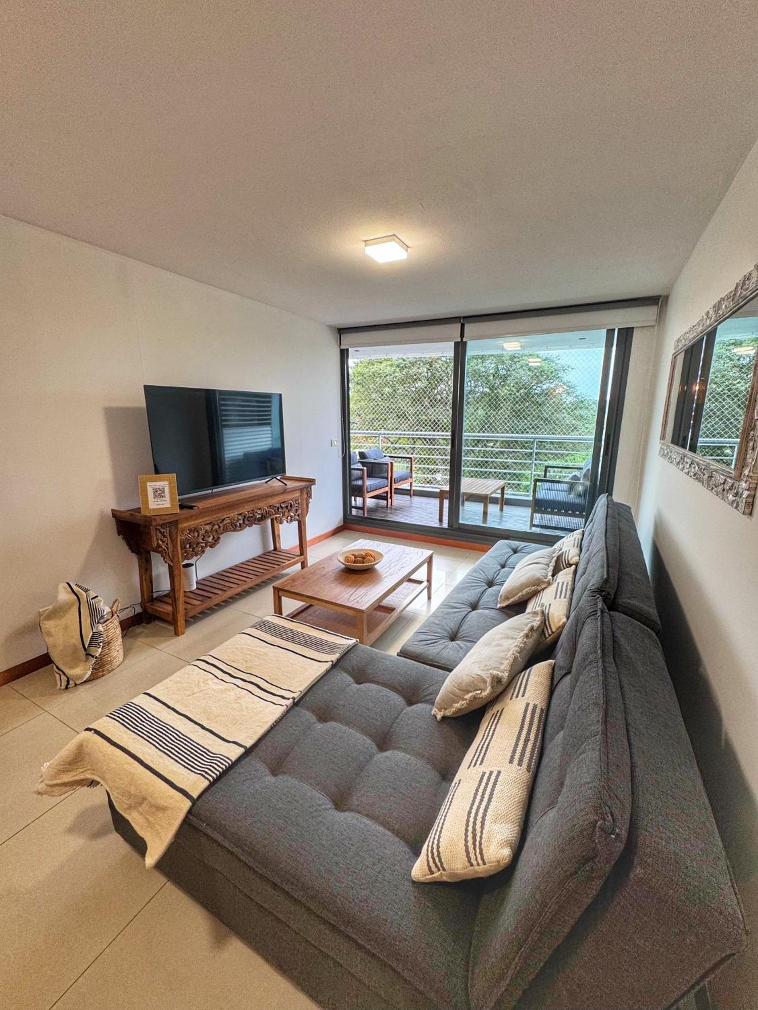 Apartamentos Torre Tressesenta Пунта дел Есте Екстериор снимка